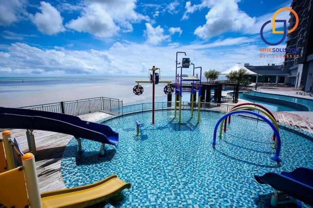 Love De Sea 4Pax 850Sf 2R2B Imperium Residence กวนตัน ภายนอก รูปภาพ